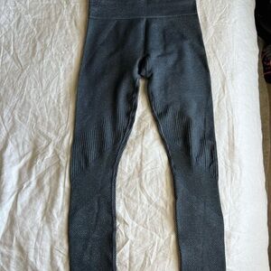 Athleta Black Sparkly Seamless Texture Leggings for Women